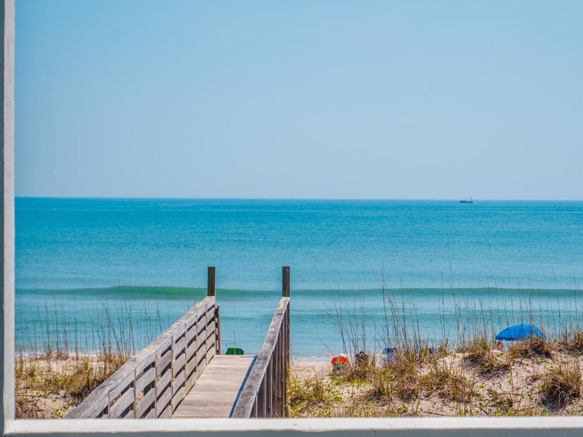 The Sandcastle At Tiki Apartment Carolina Beach Bagian luar foto